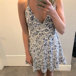Lulus blue and white floral print sundress